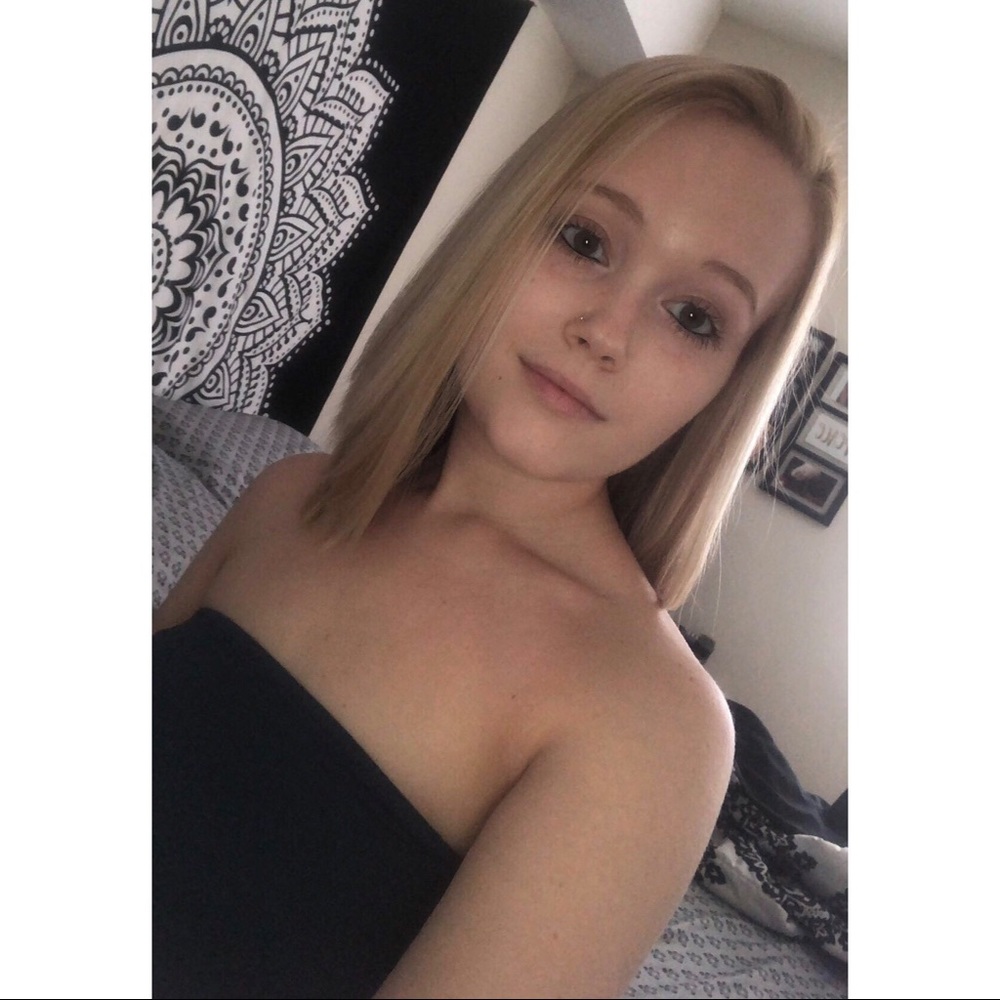 Meet your Posher, Jasmine